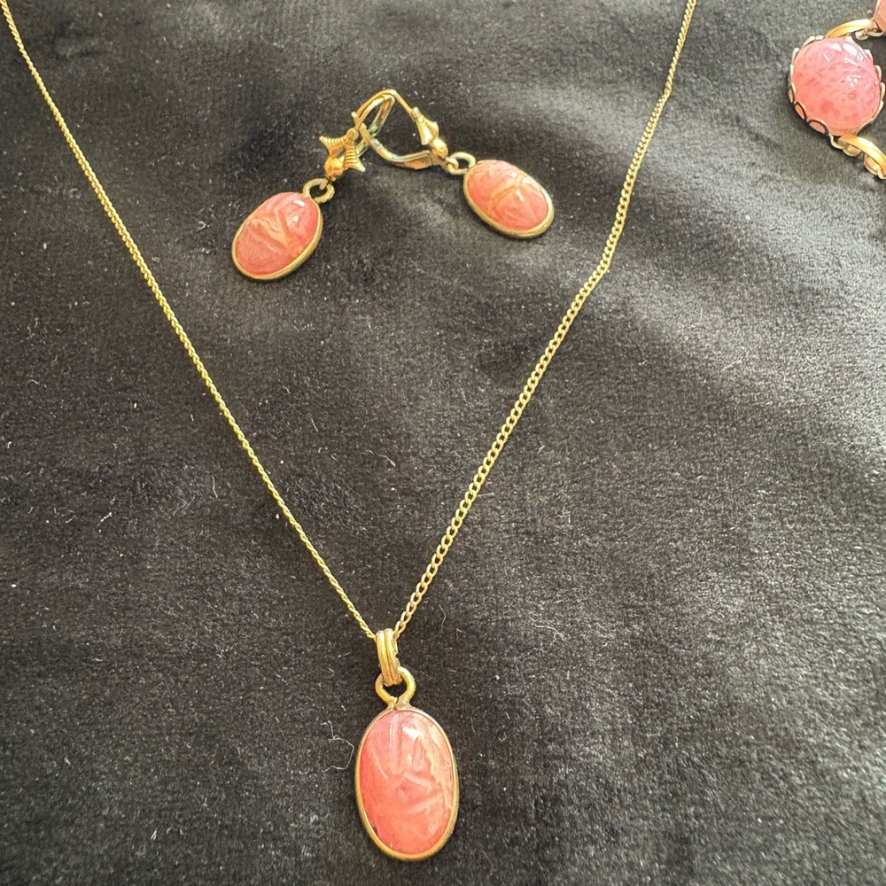 Scarab carved vintage jewellery